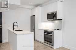 110 - 3000 BATHURST STREET | Toronto Ontario | Slide Image Eight