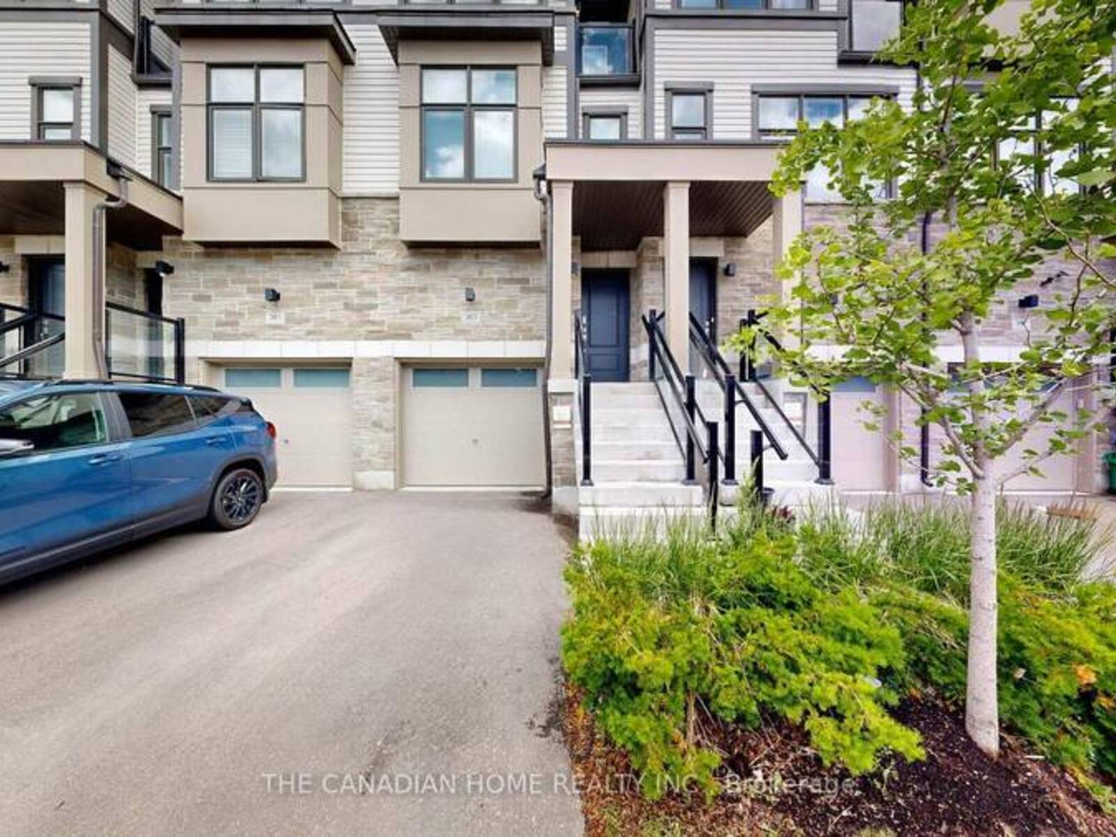 363 OKANAGAN PATH, Oshawa, Ontario L1H 0B1