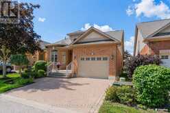 46 SUNSET BOULEVARD | Alliston Ontario | Slide Image Four