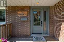 92 JOHNSON STREET | Barrie Ontario | Slide Image Two