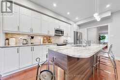 2 GRANITE COURT | Toronto Ontario | Slide Image Seventeen