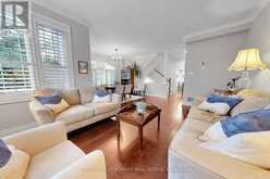 2 GRANITE COURT | Toronto Ontario | Slide Image Nine