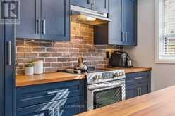 5 - 469 CLARIDGE ROAD | Burlington Ontario | Slide Image Nine