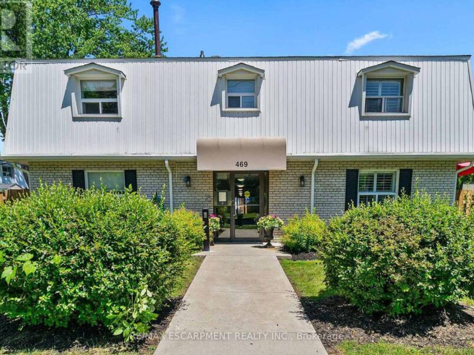 5 - 469 CLARIDGE ROAD, Burlington, Ontario L7N 2S1