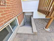 39 SUMNER HEIGHTS DRIVE | Toronto Ontario | Slide Image Three