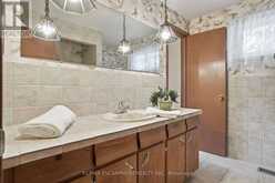 5155 IDLEWOOD CRESCENT | Burlington Ontario | Slide Image Nineteen