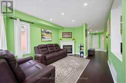 5261 RIVER FOREST COURT | Mississauga Ontario | Slide Image Fourteen