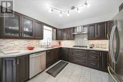 103 ALLENVALE DRIVE | Aurora Ontario | Slide Image Thirteen
