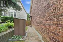 103 ALLENVALE DRIVE | Aurora Ontario | Slide Image Three
