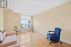 904 - 442 MAPLE AVENUE | Burlington Ontario | Slide Image Six