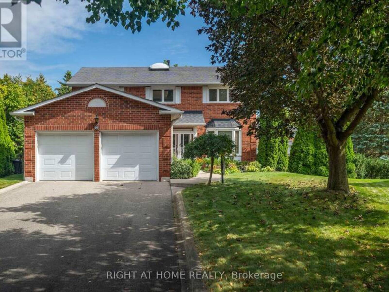 20 MOWAT COURT, Brampton, Ontario L6Z 3E6