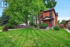 25 BOOK ROAD | Grimsby Ontario | Slide Image Five