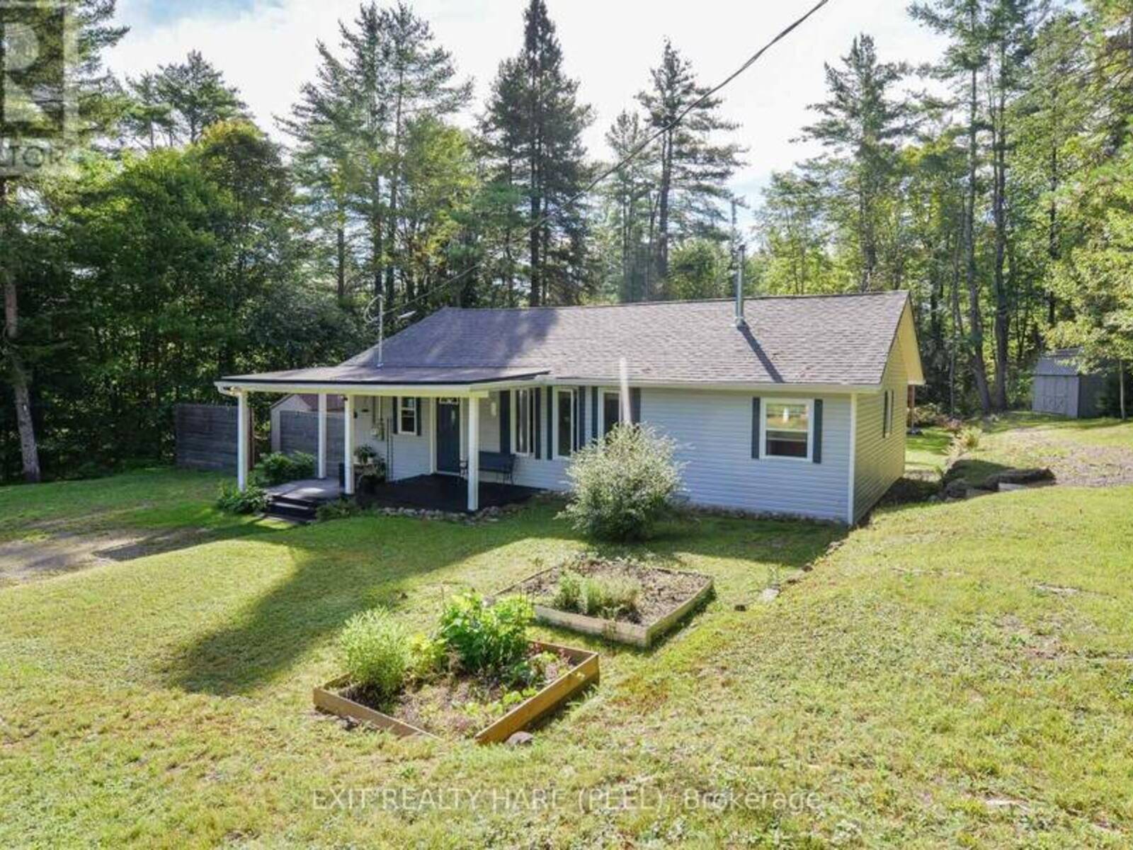 1082 LAMBERT ROAD, Bracebridge, Ontario P1L 1X1