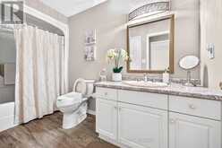 5150 MEADOWOOD LANE | Beamsville Ontario | Slide Image Seventeen