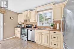 5150 MEADOWOOD LANE | Beamsville Ontario | Slide Image Eight