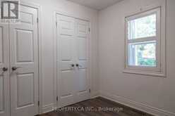 8 DUFFERIN STREET | Barrie Ontario | Slide Image Twelve