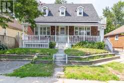 8 DUFFERIN STREET | Barrie Ontario | Slide Image Three