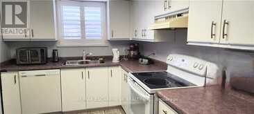 204 - 19 LAKE AVENUE S | Hamilton Ontario | Slide Image Twelve