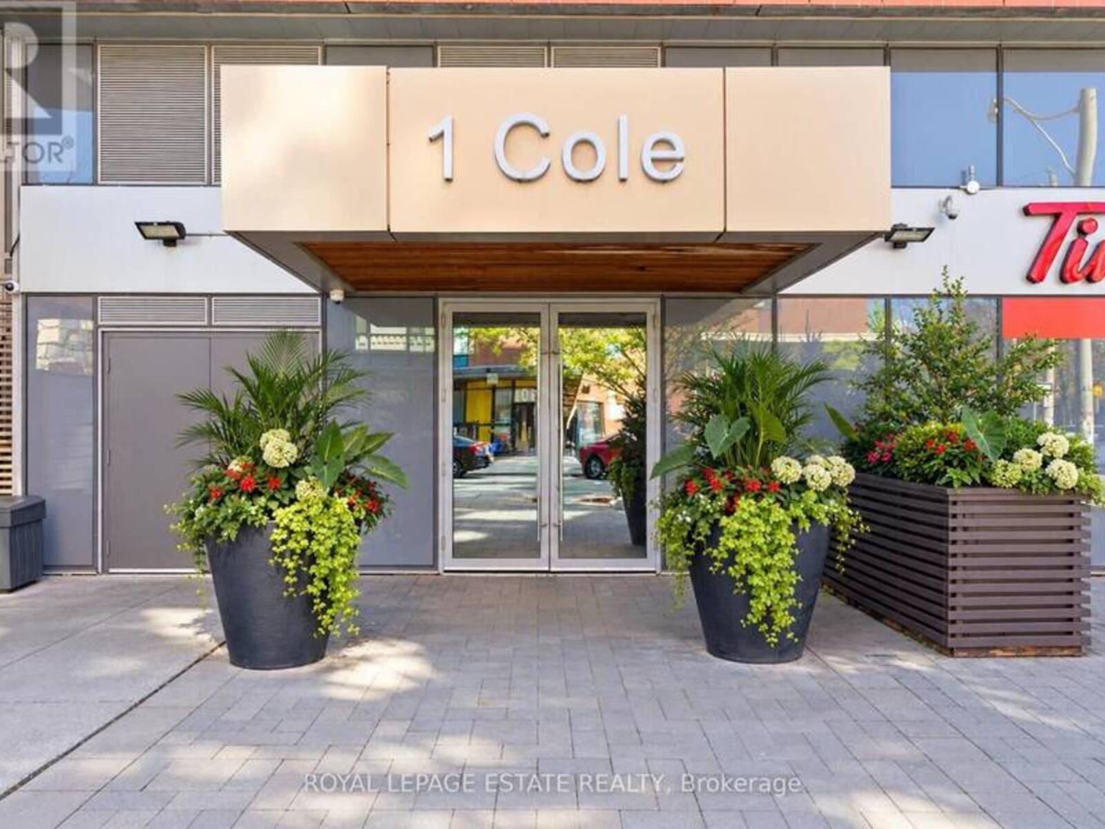 504 - 1 COLE STREET, Toronto, Ontario M5A 4M2