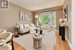 89 BUSHMILLS SQUARE | Toronto Ontario | Slide Image Two