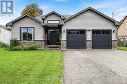 981 EWART STREET | Innisfil Ontario | Slide Image Two