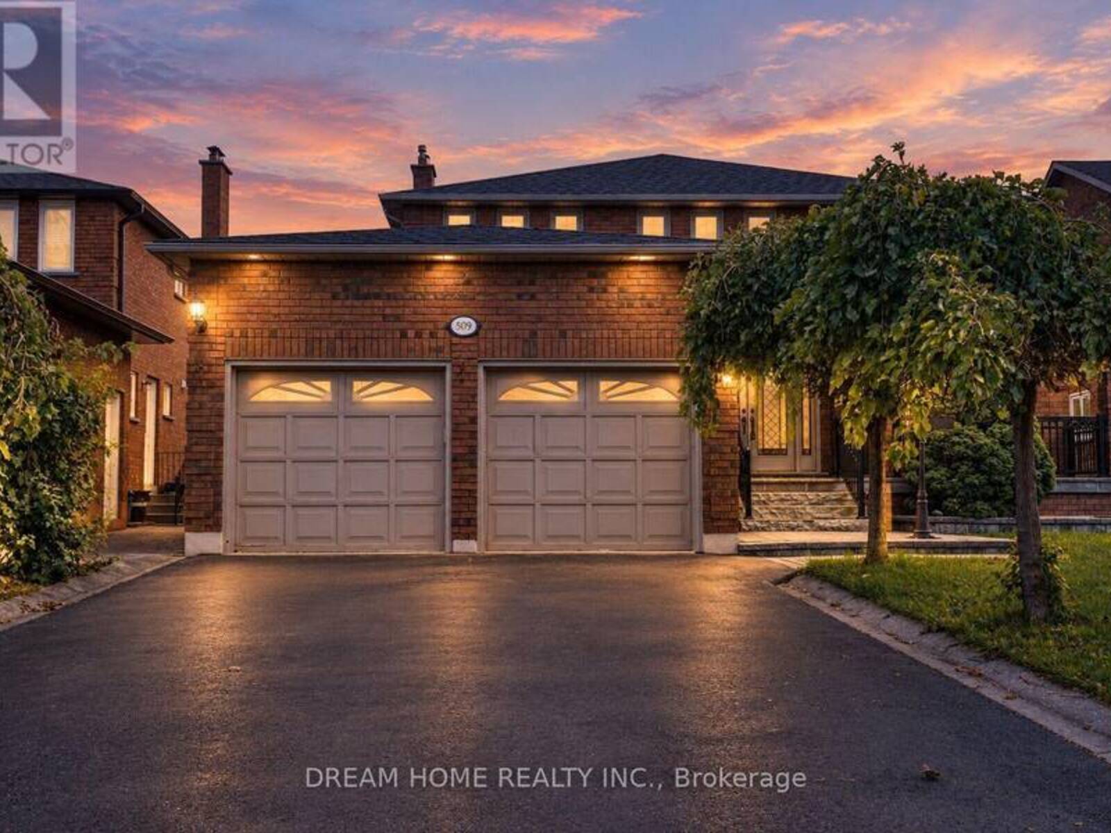 509 FOREST DRIVE, Vaughan, Ontario L4L 6M6