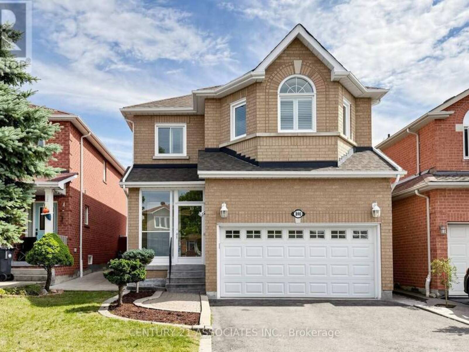 890 BLYLEVEN BOULEVARD, Mississauga, Ontario L5V 2J3