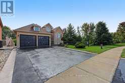 33 WOODVALLEY DRIVE | Brampton Ontario | Slide Image Three