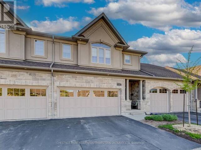 10 - 435 WINCHESTER DRIVE Waterloo Ontario, N2T 0B7 - 4 Bedrooms Condo For Sale