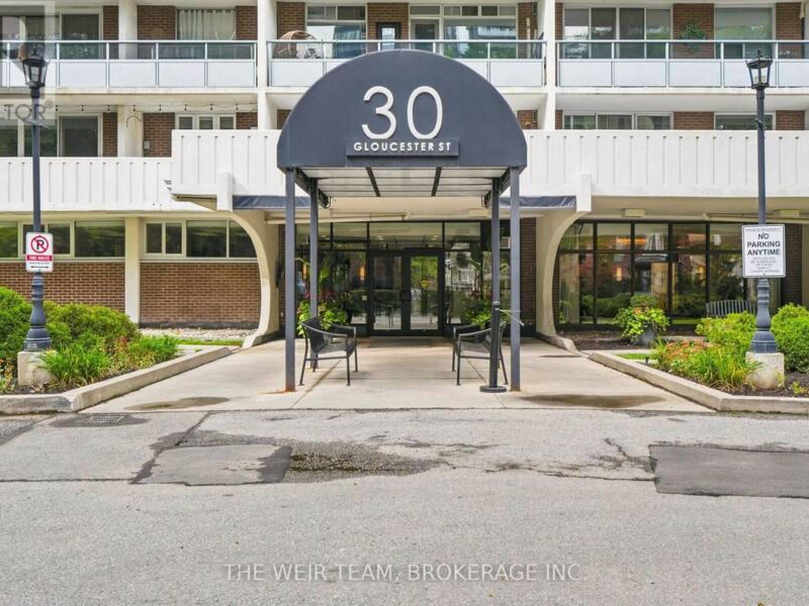 2110 - 30 GLOUCESTER STREET, Toronto, Ontario M4Y 1L6