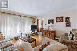 201 DERRYDOWN ROAD | Toronto Ontario | Slide Image Eight