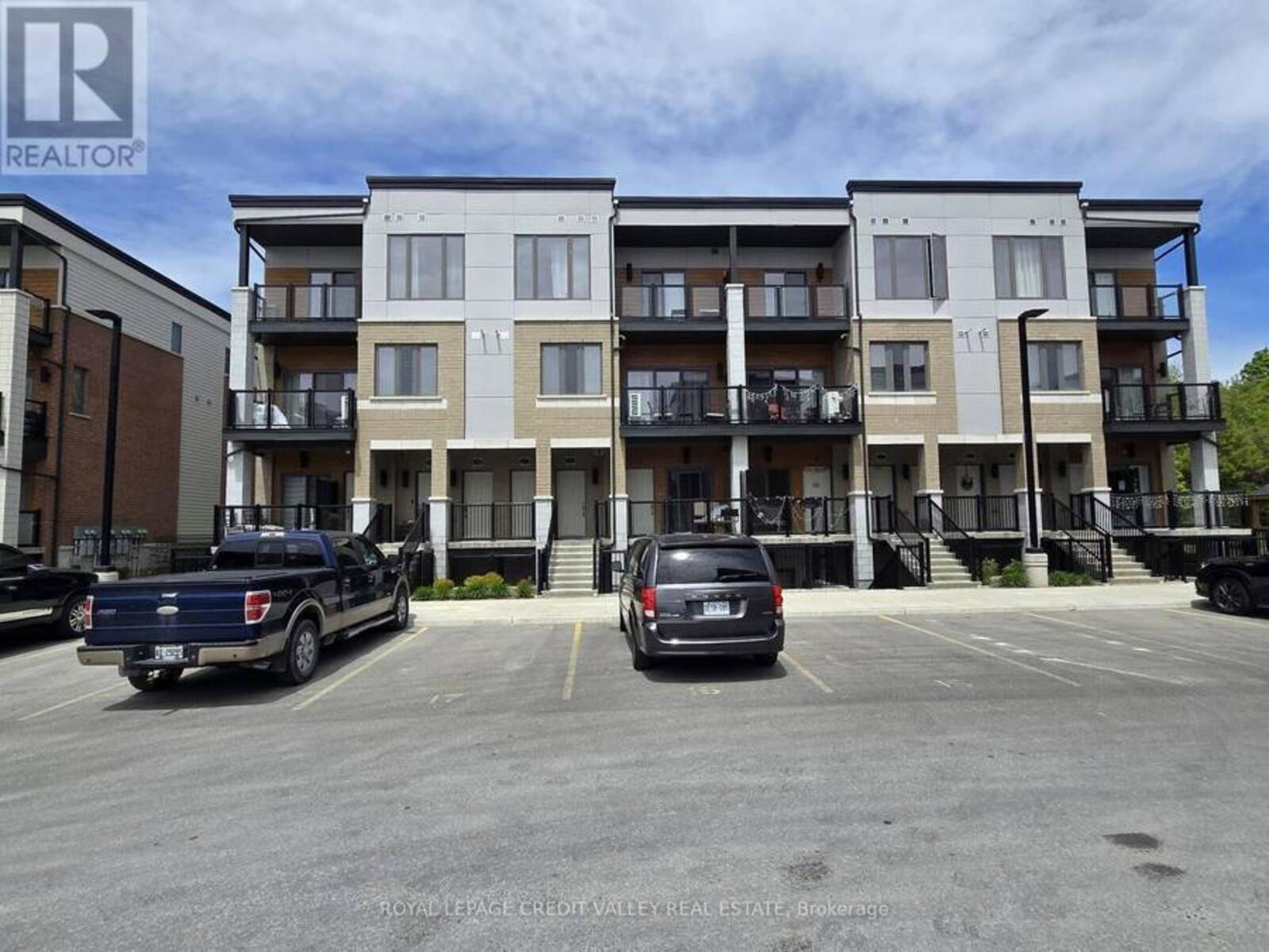 13 - 25 ISHERWOOD AVENUE E, Cambridge, Ontario N1R 0E2