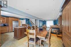 82 EASTMAN CRESCENT | Newmarket Ontario | Slide Image Eight