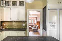 2 OAK KNOLL DRIVE | Hamilton Ontario | Slide Image Fifteen