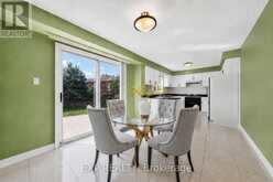 19 SPRINGBROOK DRIVE | Richmond Hill Ontario | Slide Image Eleven