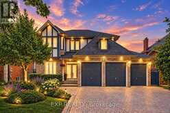 19 SPRINGBROOK DRIVE | Richmond Hill Ontario | Slide Image One