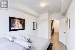 11 - 26 LYTHAM GREEN CIRCLE | Newmarket Ontario | Slide Image Twenty-eight