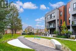 11 - 26 LYTHAM GREEN CIRCLE | Newmarket Ontario | Slide Image Thirty-nine