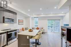 11 - 26 LYTHAM GREEN CIRCLE | Newmarket Ontario | Slide Image Three