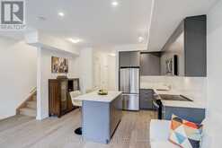 11 - 26 LYTHAM GREEN CIRCLE | Newmarket Ontario | Slide Image Seven
