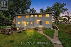5 PINETREE ROAD | Gravenhurst Ontario | Slide Image Four