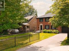 10 QUEENS AVENUE Toronto Ontario, M8V 2N1