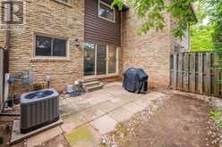 11 - 5292 PINEDALE AVENUE | Burlington Ontario | Slide Image Thirty