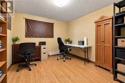 26 RENFREW STREET E | Caledonia Ontario | Slide Image Nineteen