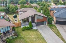 690 HILLMAN CRESCENT | Mississauga Ontario | Slide Image Two