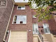 174 RUSTY CRESTWAY | Toronto Ontario | Slide Image Four