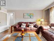 174 RUSTY CRESTWAY | Toronto Ontario | Slide Image Nine
