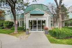315 - 2628 MCCOWAN ROAD | Toronto Ontario | Slide Image Three