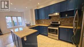51 BORJANA BOULEVARD S | Vaughan Ontario | Slide Image Six