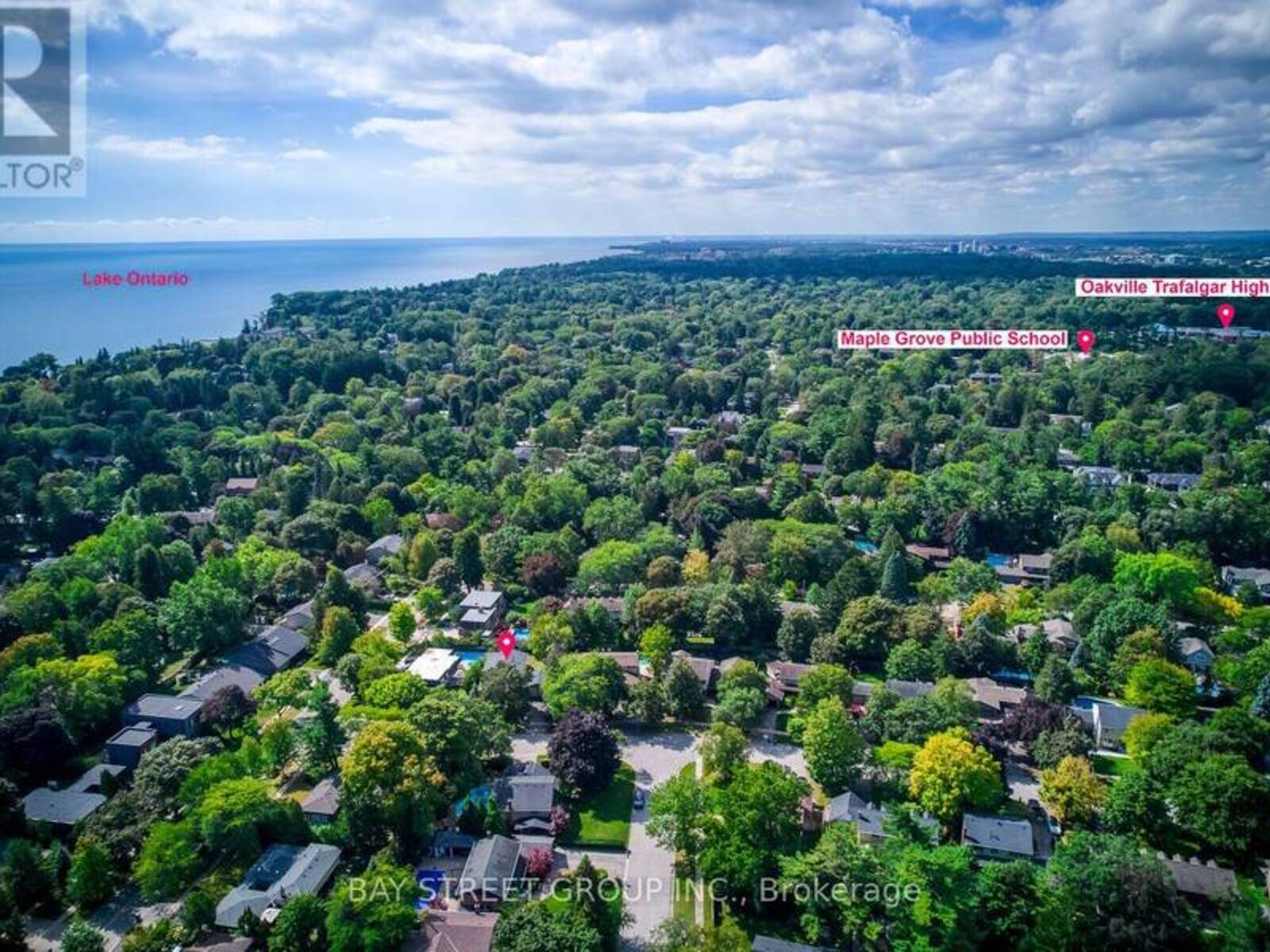 216 BEECHFIELD ROAD, Oakville, Ontario L6J 5H7